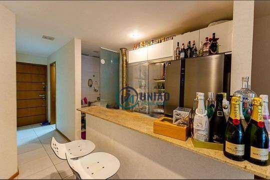 Apartamento à venda com 1 quarto, 70m² - Foto 5