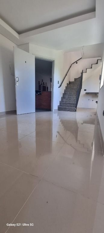 Cobertura à venda com 2 quartos, 100m² - Foto 3