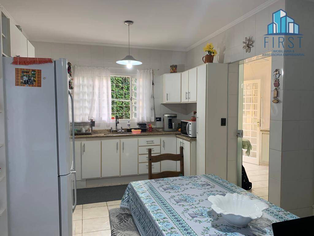 Chácara à venda com 4 quartos, 200m² - Foto 25