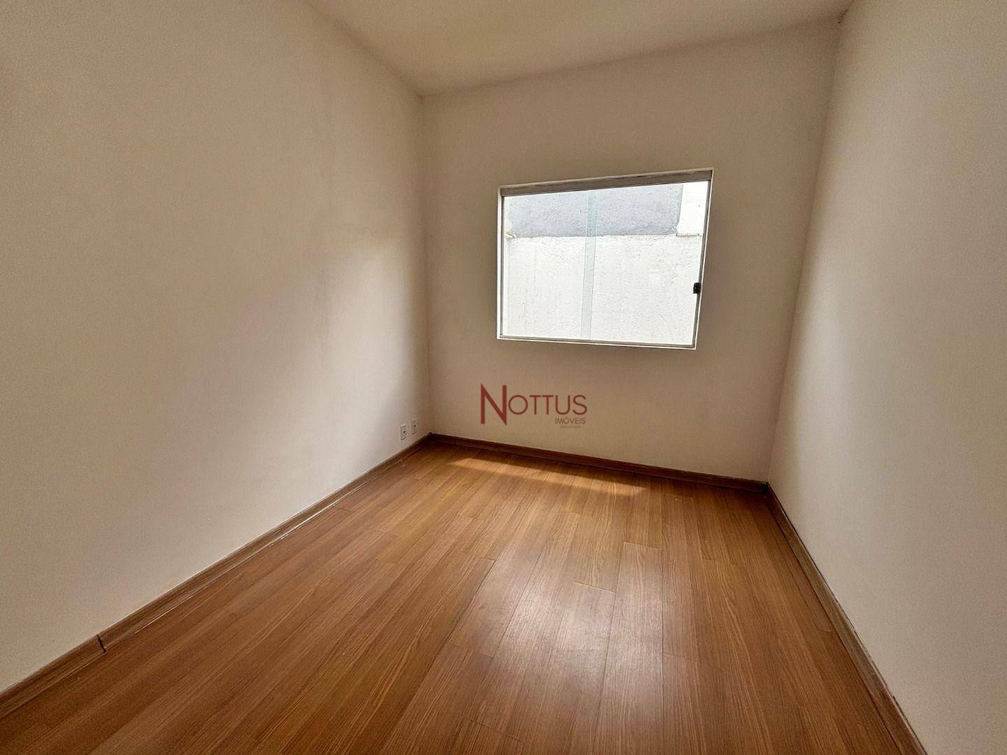 Casa à venda com 2 quartos, 50m² - Foto 8