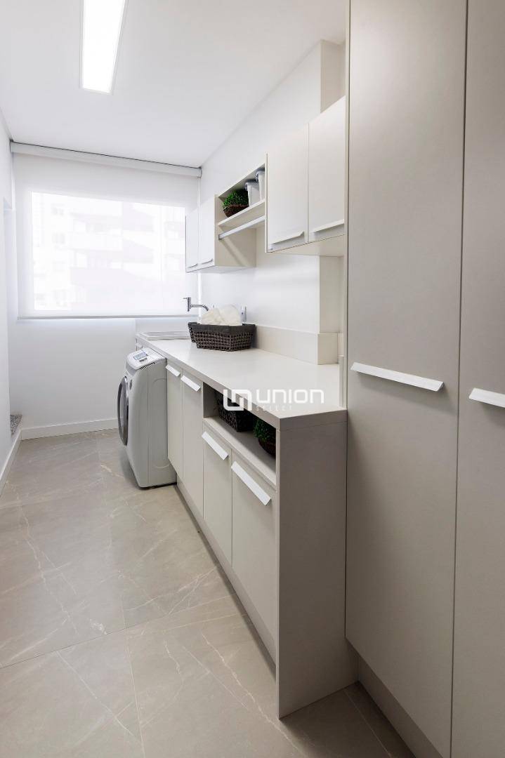 Apartamento à venda com 4 quartos, 176m² - Foto 23