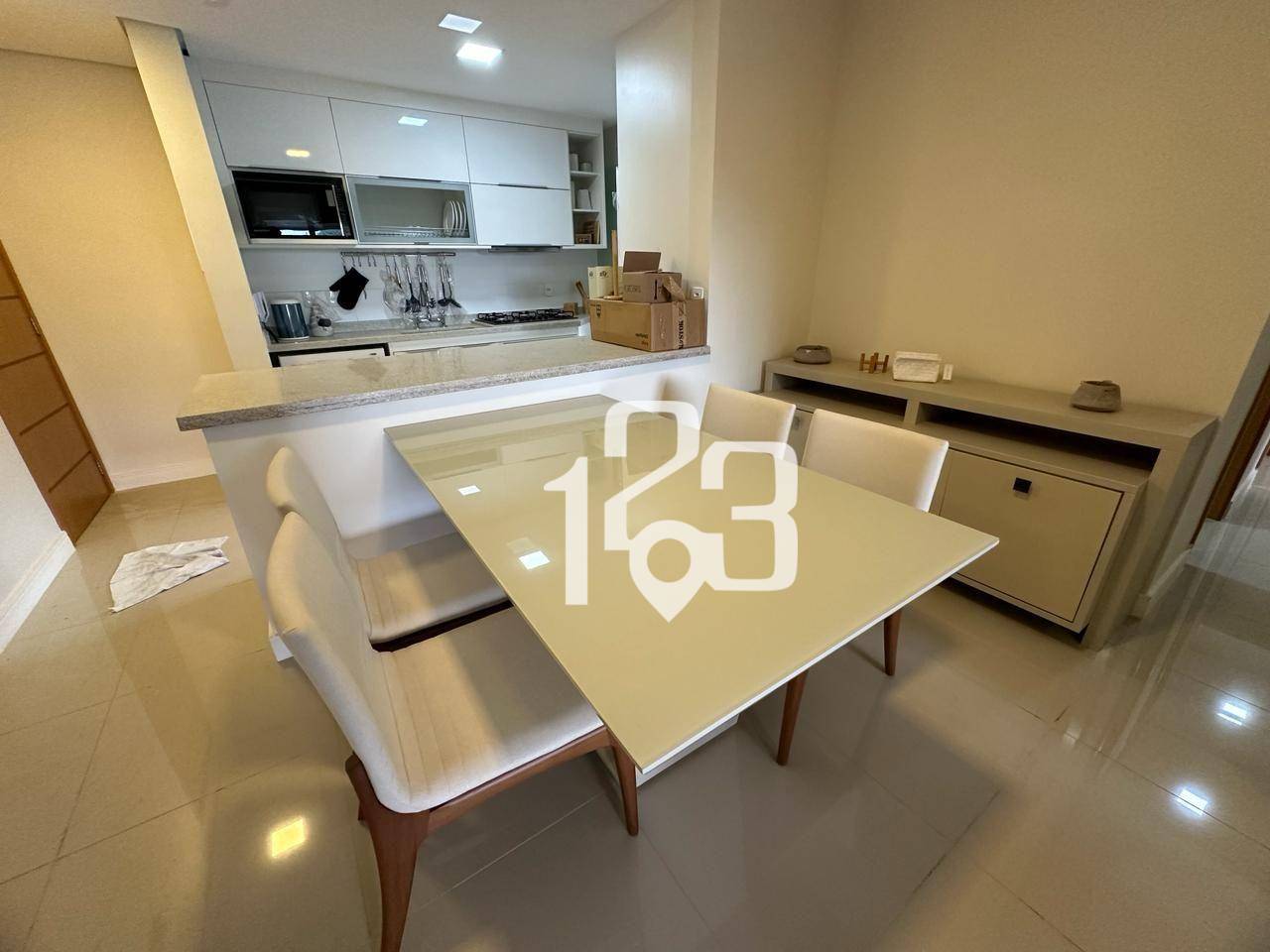 Apartamento para alugar com 2 quartos, 84m² - Foto 15