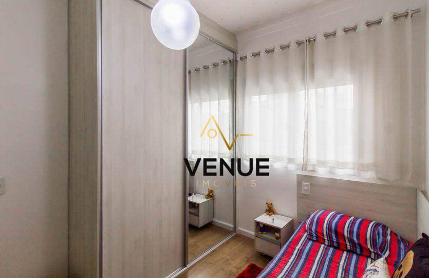 Apartamento à venda com 3 quartos, 176m² - Foto 10