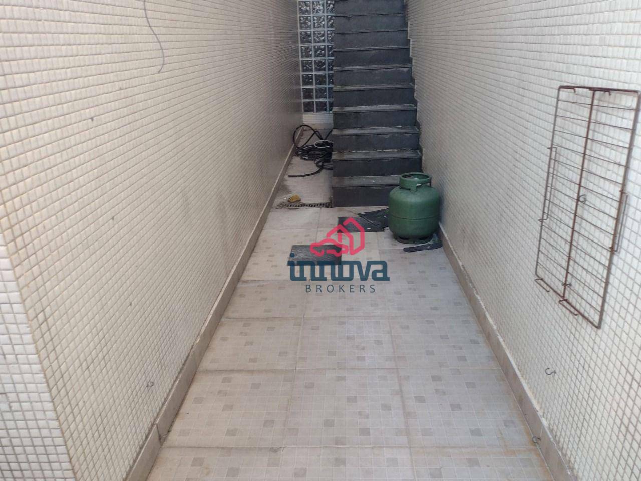 Sobrado à venda e aluguel com 3 quartos, 180M2 - Foto 44