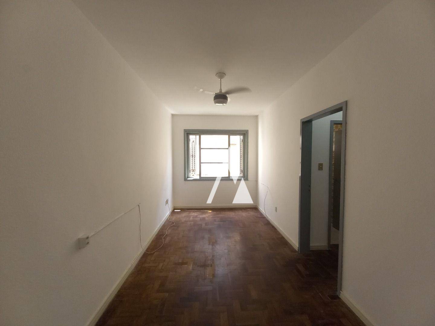 Apartamento para alugar com 1 quarto, 45m² - Foto 8