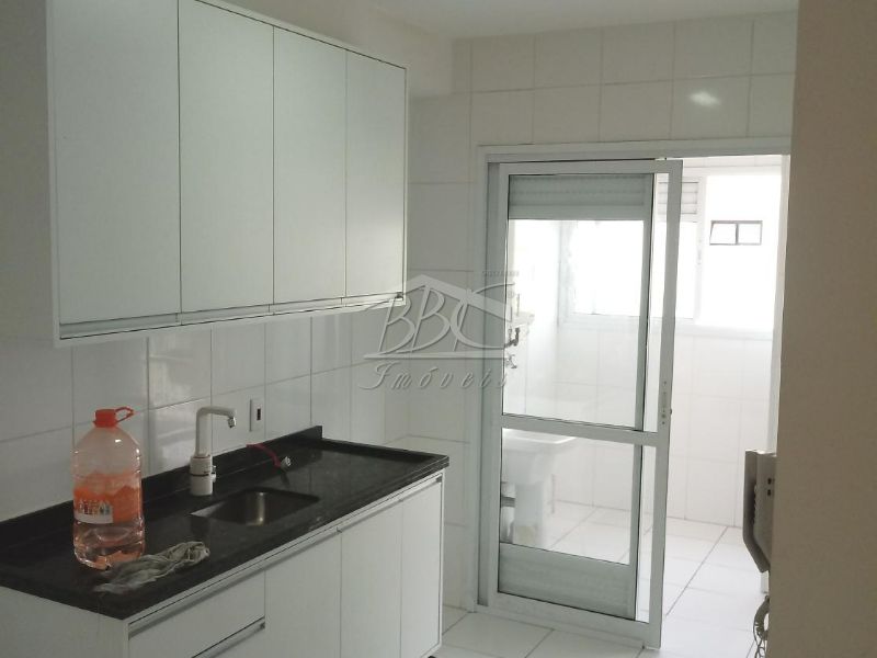 Apartamento à venda com 2 quartos, 68m² - Foto 6