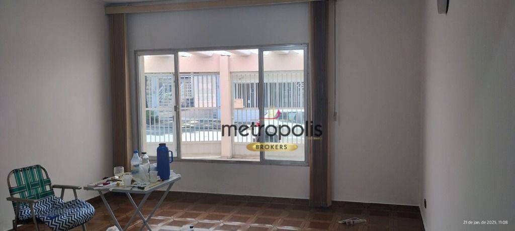 Sobrado à venda com 3 quartos, 228m² - Foto 2