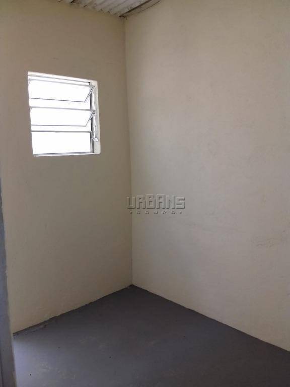 Casa para alugar com 2 quartos, 80m² - Foto 11