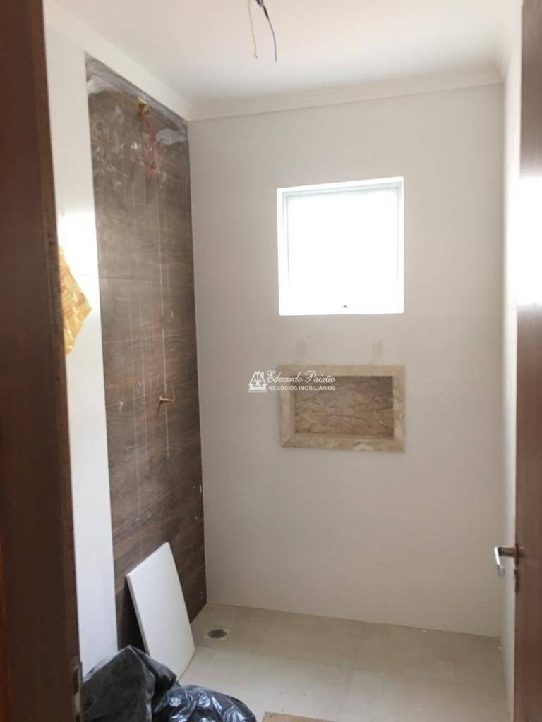 Casa à venda com 3 quartos, 155m² - Foto 14