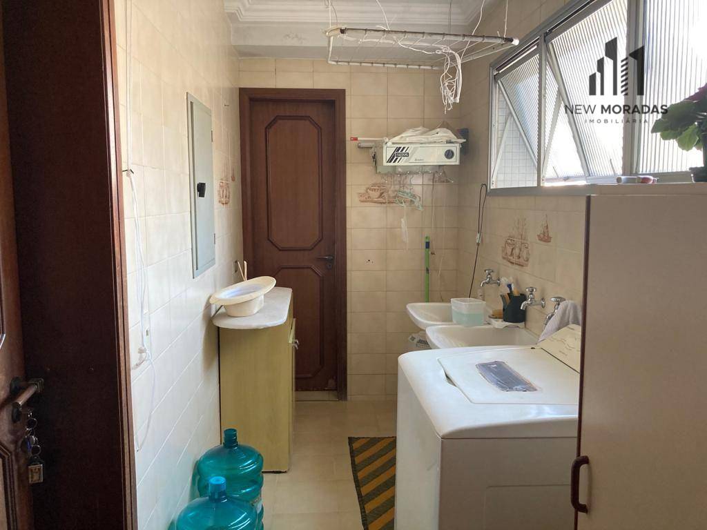 Apartamento à venda com 3 quartos, 179m² - Foto 15