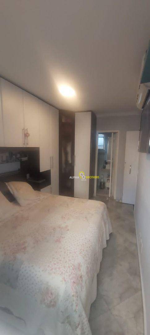 Apartamento à venda com 2 quartos, 79m² - Foto 21