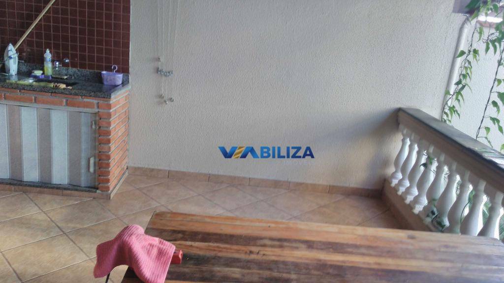 Sobrado à venda com 3 quartos, 150m² - Foto 17