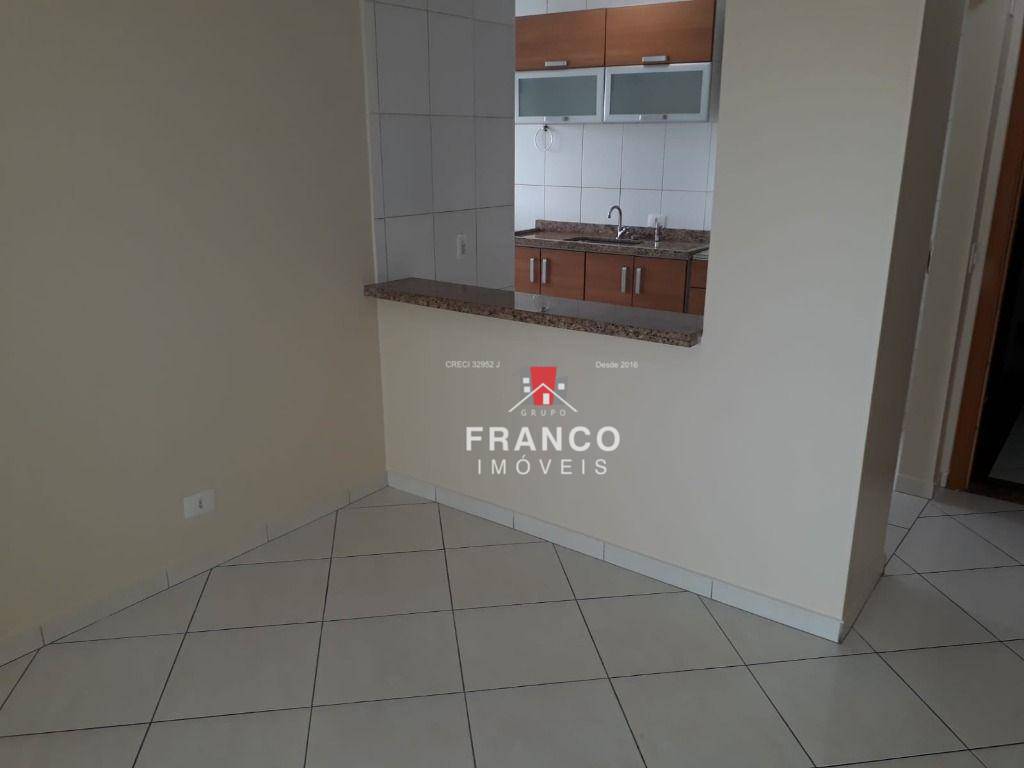 Apartamento à venda e aluguel com 2 quartos, 74m² - Foto 3