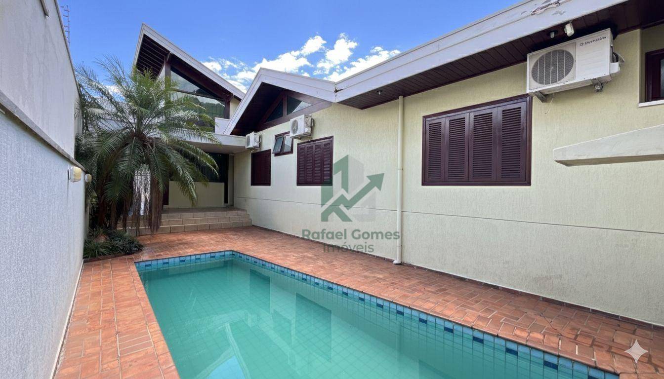 Casa, 3 quartos, 186 m² - Foto 1