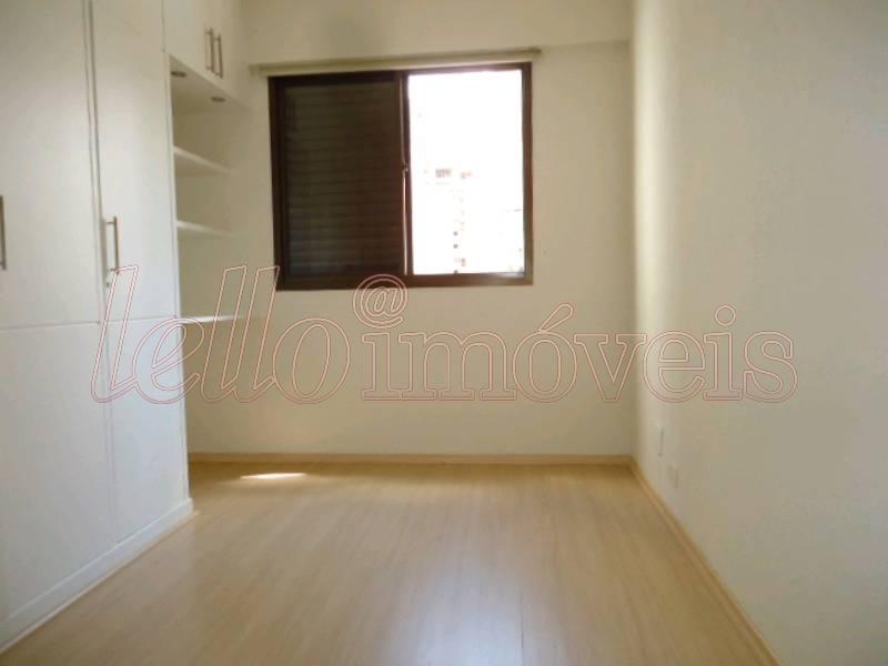 Apartamento para alugar com 3 quartos, 102m² - Foto 8