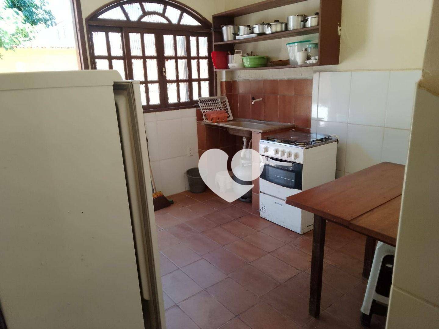 Pousada-Chalé à venda com 19 quartos, 300m² - Foto 17