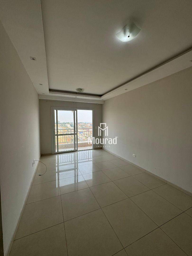 Apartamento à venda com 3 quartos, 68m² - Foto 1