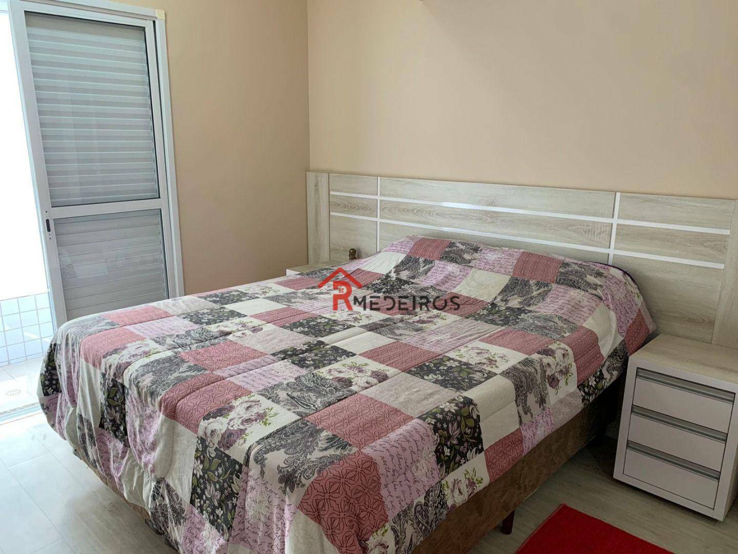 Apartamento à venda com 3 quartos, 196m² - Foto 13