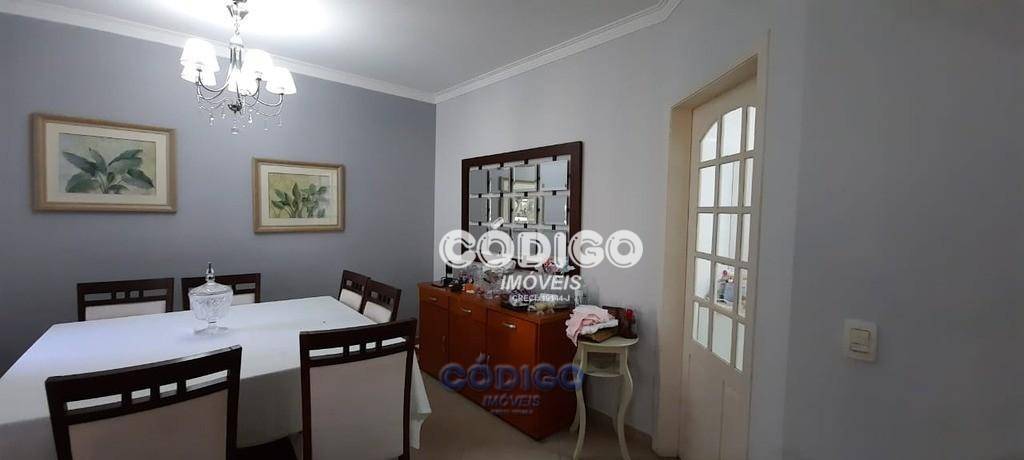 Sobrado à venda com 3 quartos, 180m² - Foto 12