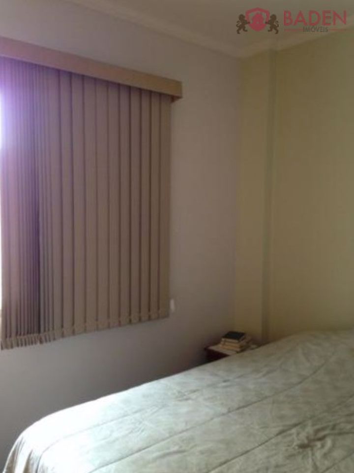 Apartamento à venda com 3 quartos, 82m² - Foto 10