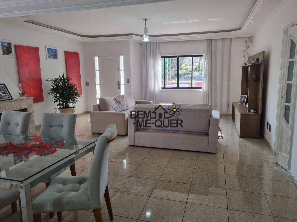 Casa à venda com 4 quartos, 300m² - Foto 8