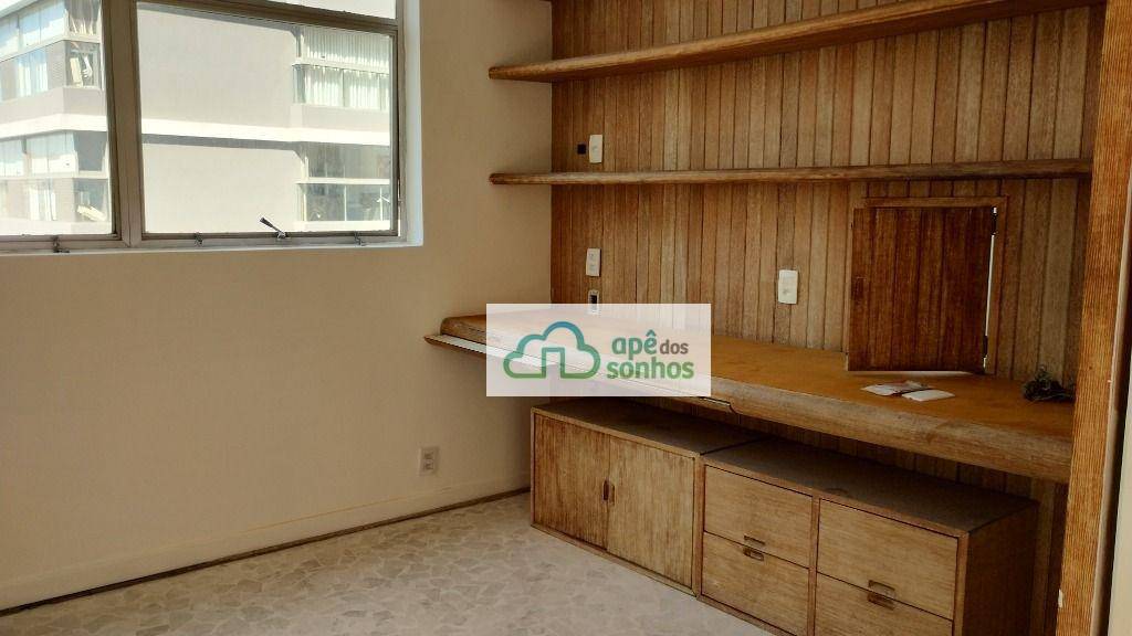 Apartamento para alugar com 3 quartos, 168m² - Foto 4