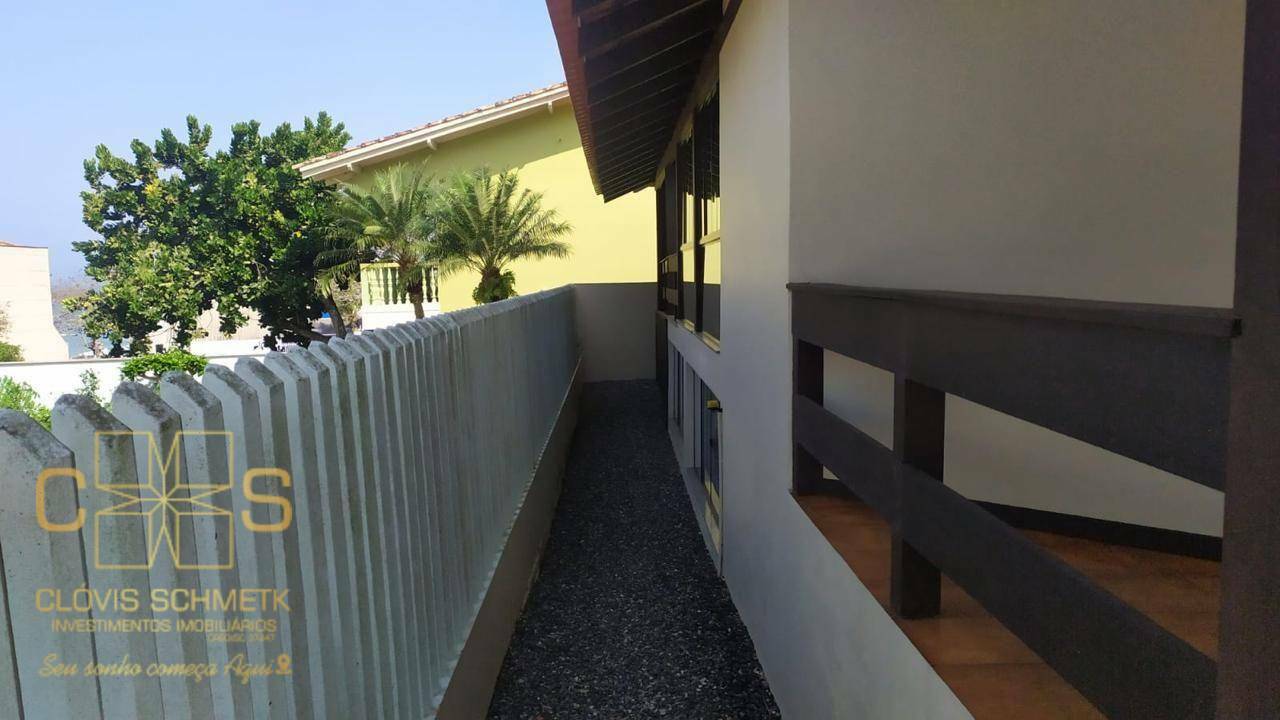 Sobrado à venda com 5 quartos, 300m² - Foto 14