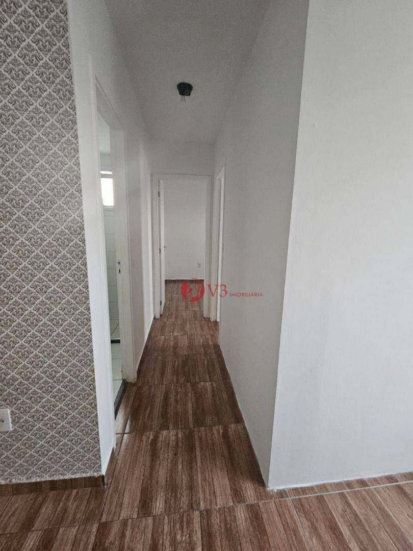 Apartamento à venda com 2 quartos, 43m² - Foto 14