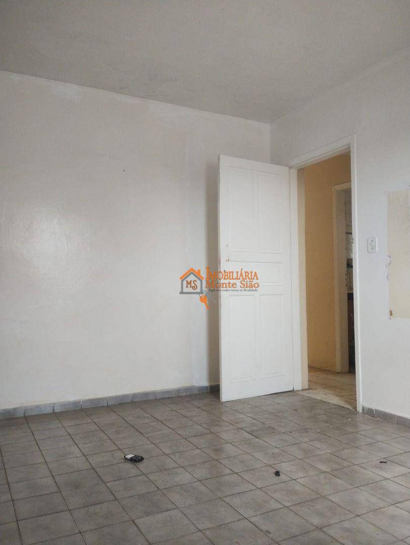 Sobrado à venda com 6 quartos, 300m² - Foto 33