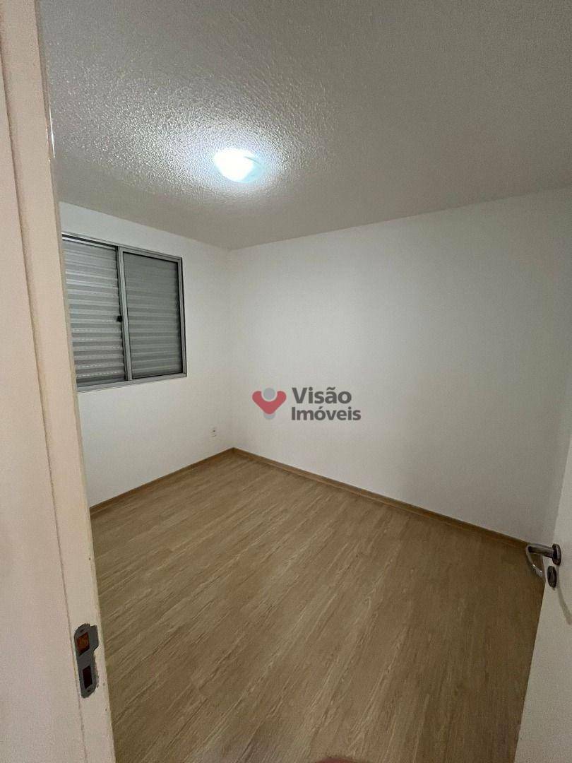 Apartamento à venda com 2 quartos, 45m² - Foto 11