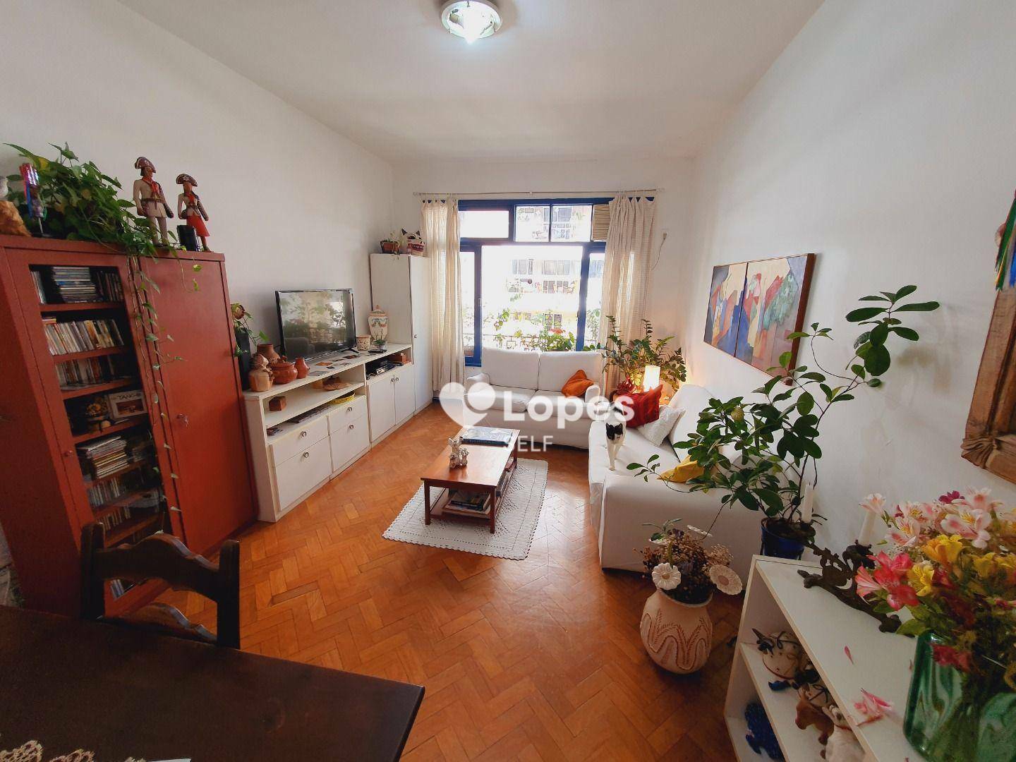 Apartamento à venda com 3 quartos, 108m² - Foto 1