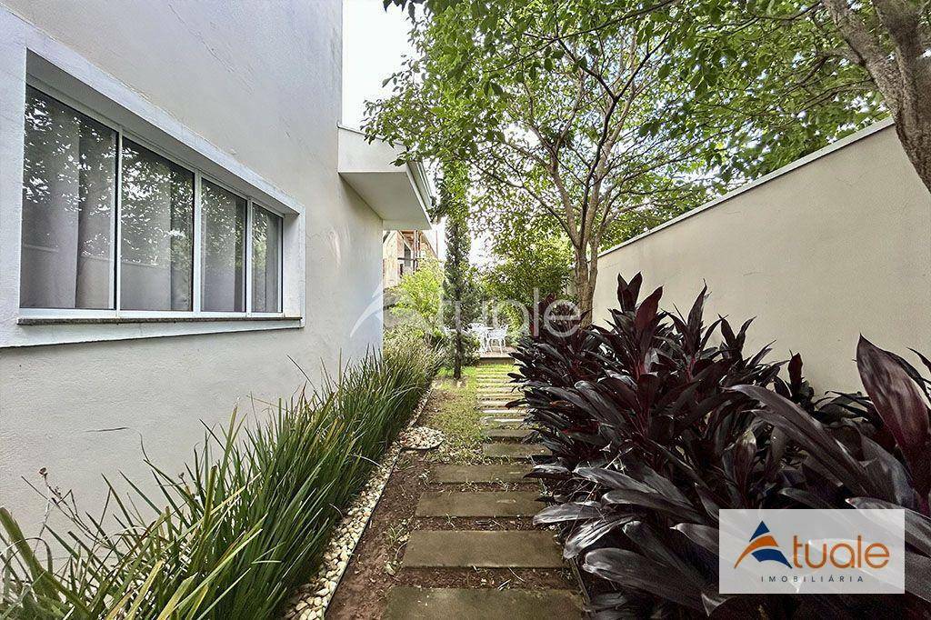 Casa de Condomínio à venda com 4 quartos, 232m² - Foto 31