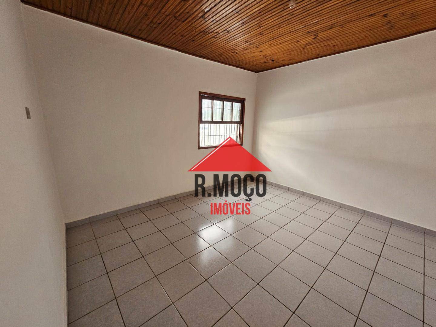 Casa à venda com 2 quartos, 235m² - Foto 12