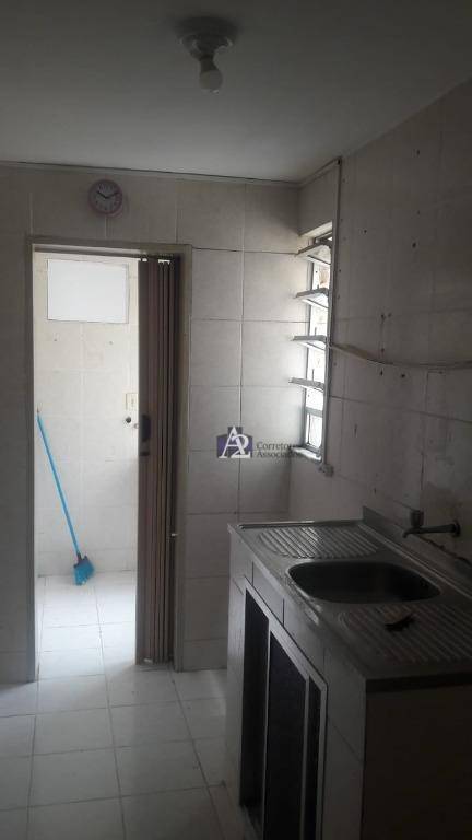 Apartamento à venda com 2 quartos, 56m² - Foto 6