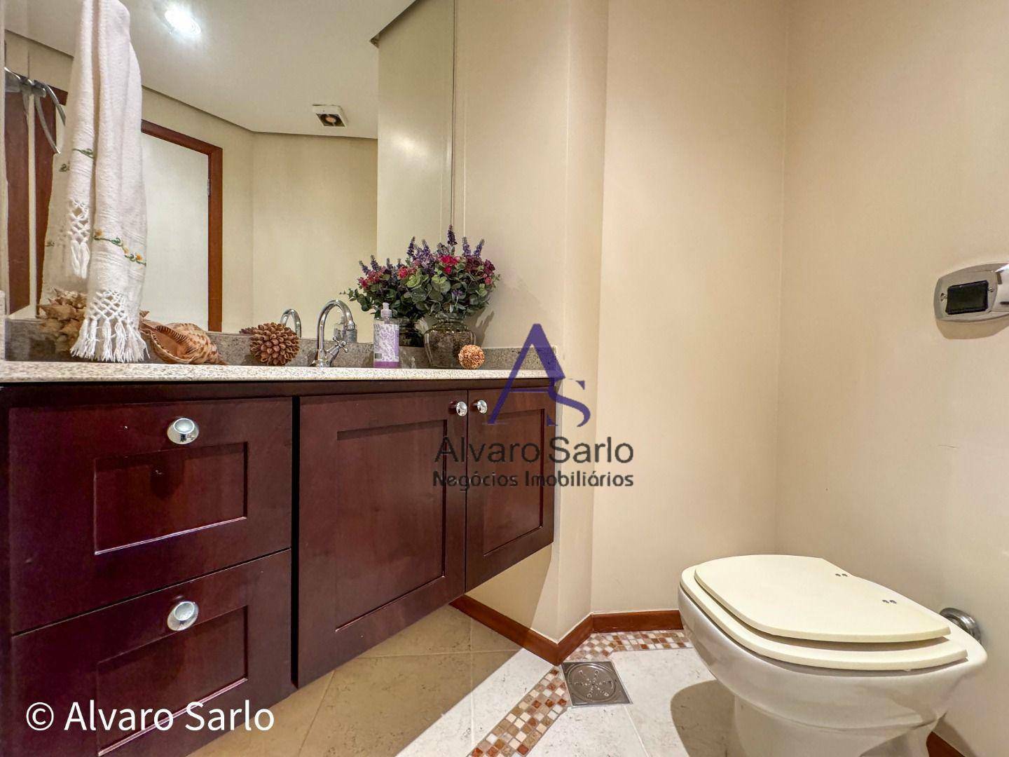 Apartamento à venda com 4 quartos, 180m² - Foto 4