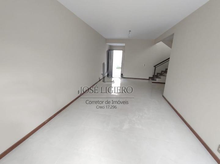 Casa à venda com 4 quartos, 180m² - Foto 7