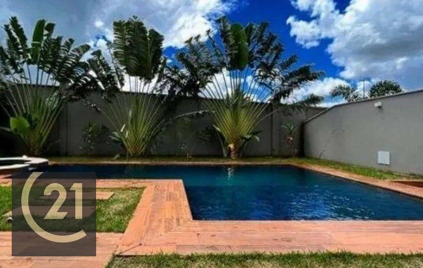 Casa de Condomínio à venda com 5 quartos, 327m² - Foto 2