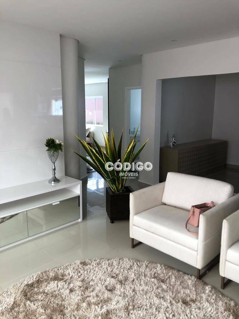 Casa à venda com 3 quartos, 300m² - Foto 11