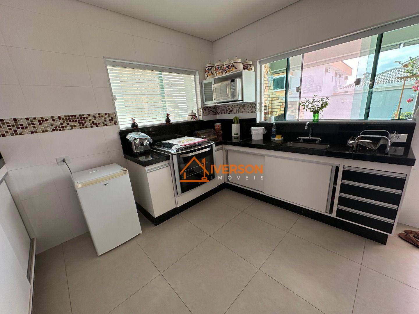 Sobrado, 3 quartos, 189 m² - Foto 8