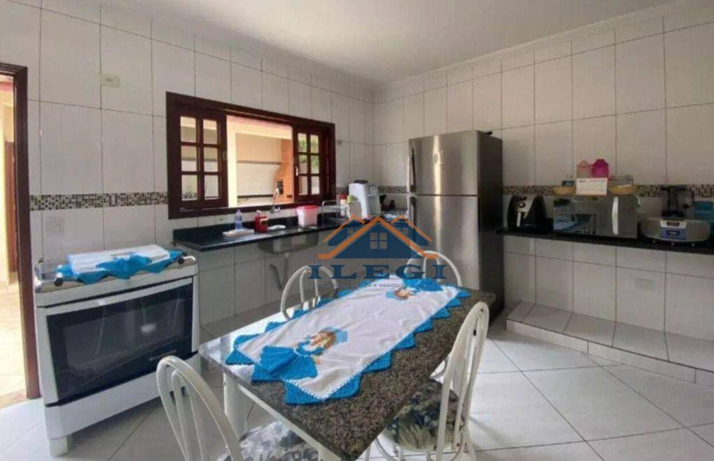 Casa à venda com 4 quartos, 278m² - Foto 7