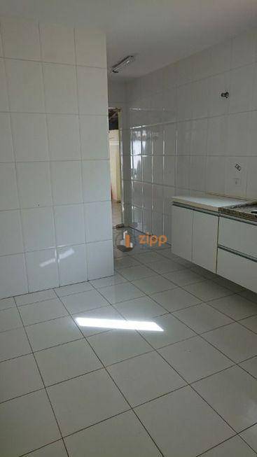 Sobrado à venda com 3 quartos, 175m² - Foto 20