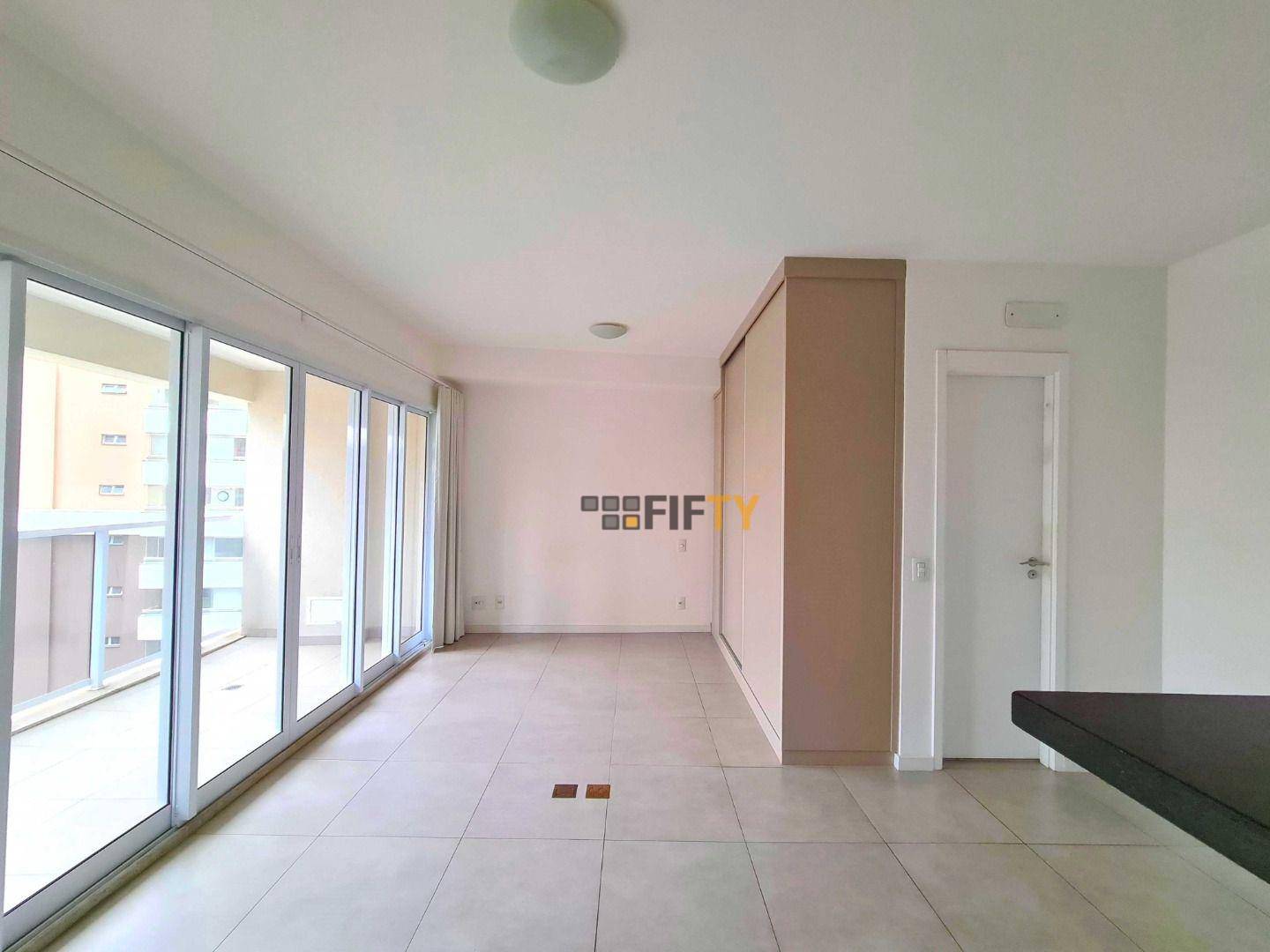 Apartamento para alugar com 1 quarto, 48m² - Foto 11