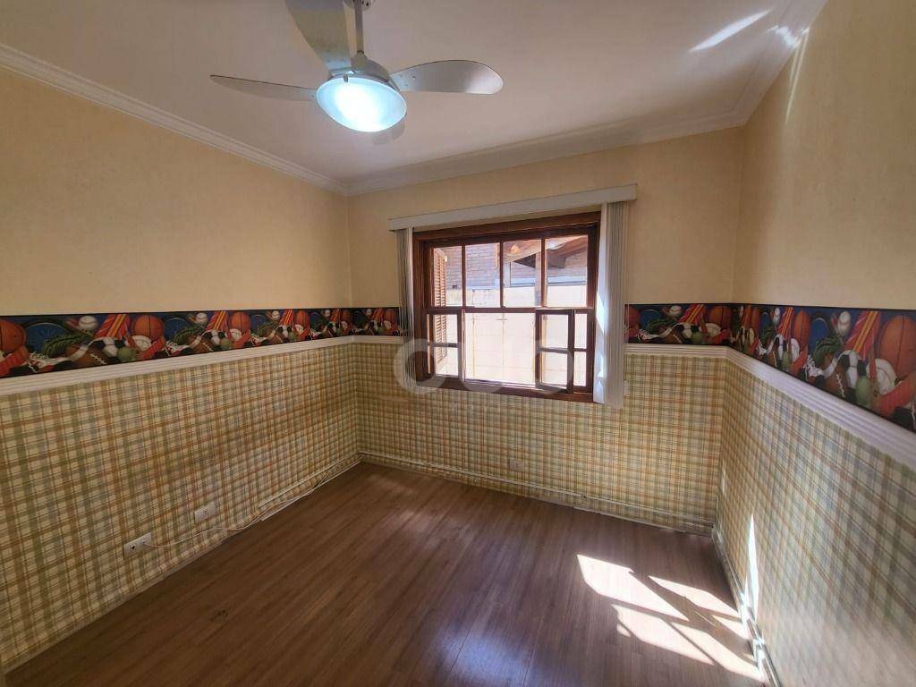 Casa de Condomínio à venda com 3 quartos, 223m² - Foto 14