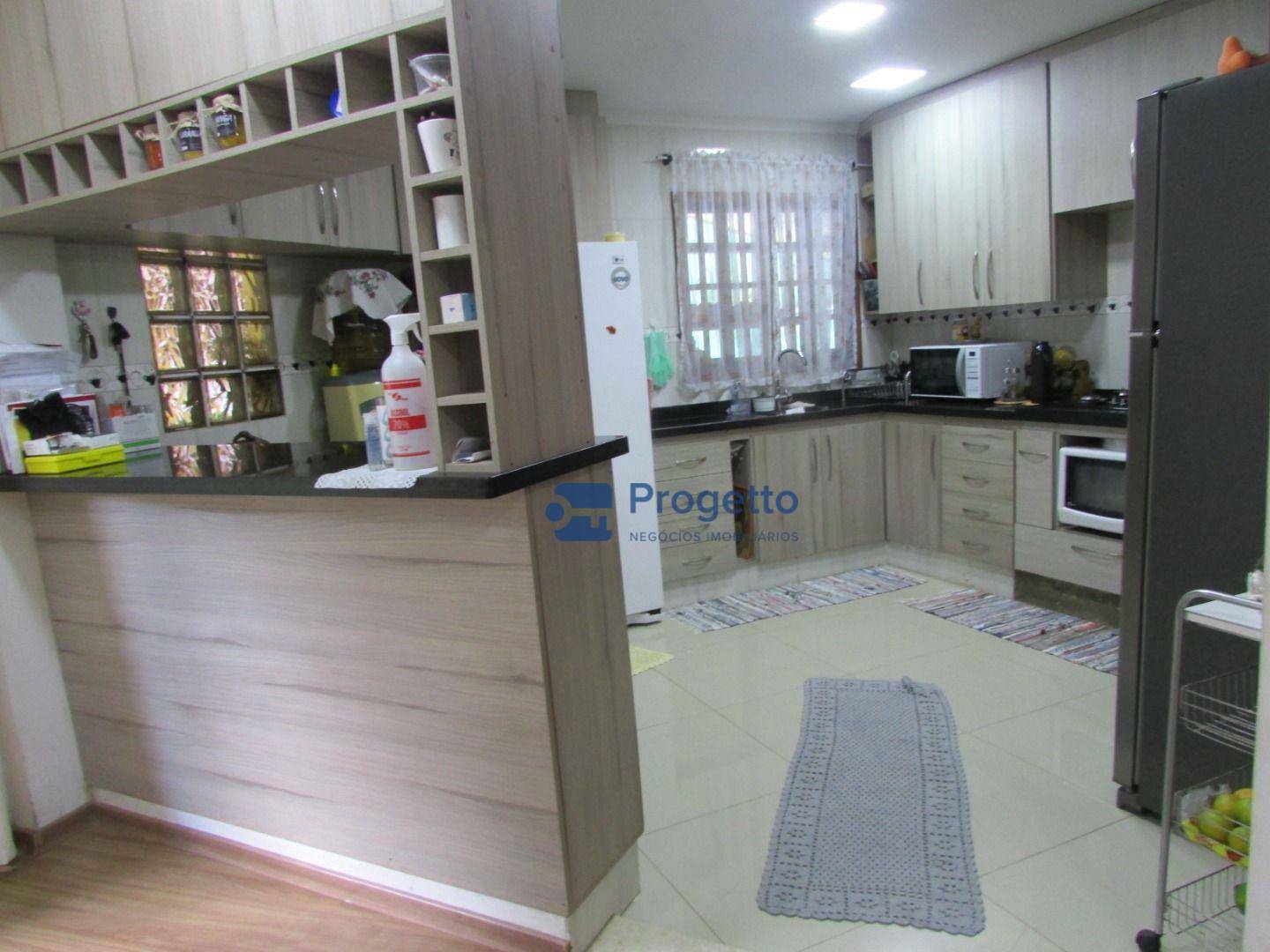 Casa de Condomínio à venda com 4 quartos, 360m² - Foto 9