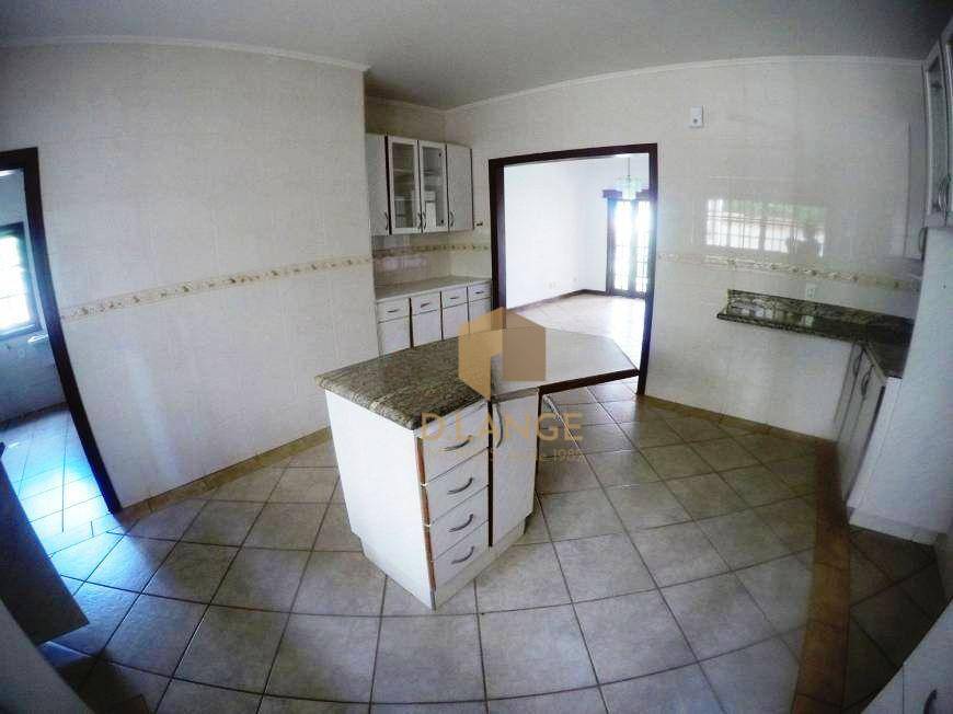 Casa de Condomínio à venda com 4 quartos, 250m² - Foto 8