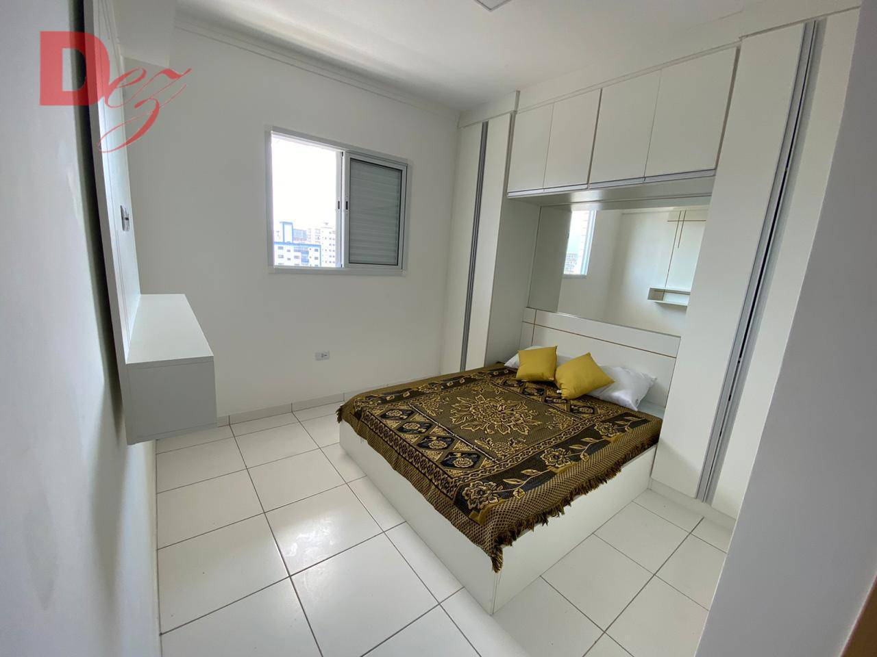 Apartamento à venda com 2 quartos, 75m² - Foto 13