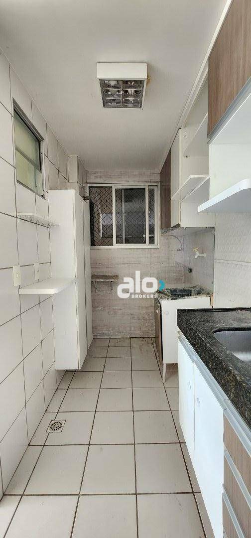 Apartamento à venda com 2 quartos, 52m² - Foto 11