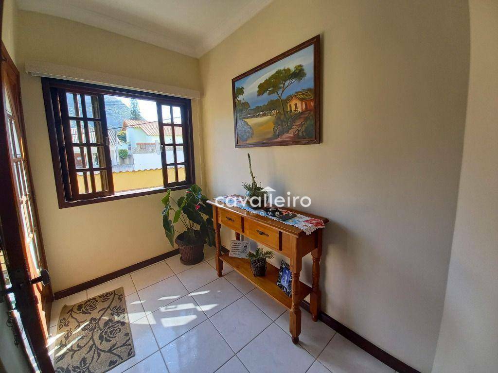 Casa à venda com 3 quartos, 200m² - Foto 34