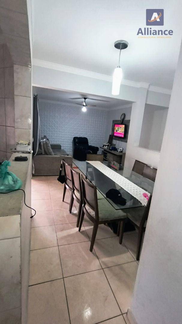 Casa à venda com 2 quartos, 80m² - Foto 15