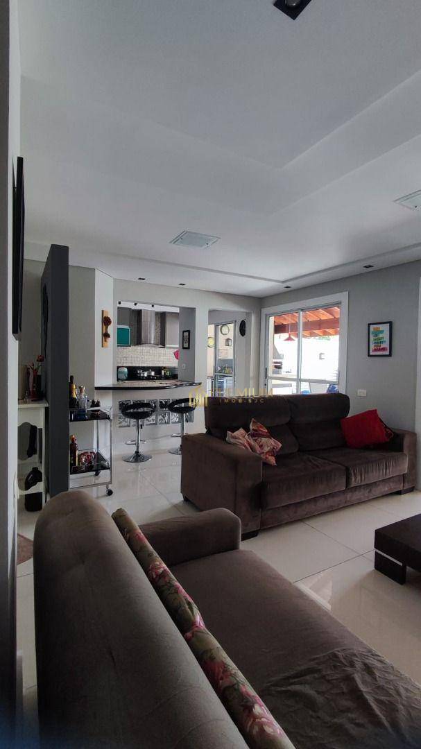 Sobrado à venda com 2 quartos, 150m² - Foto 10